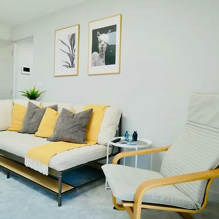 Stunning Sea View Apartment Near The Beach, Bournemouth & Poole Exterior photo